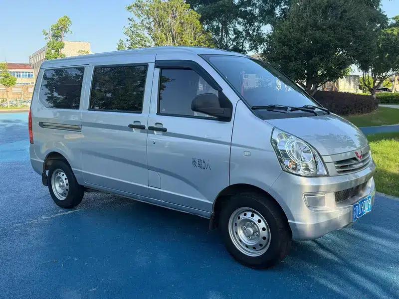 Wuling Rongguang 2021 1.2L S Standard Edition with Power Steering (5-seater) — миниатюра 3