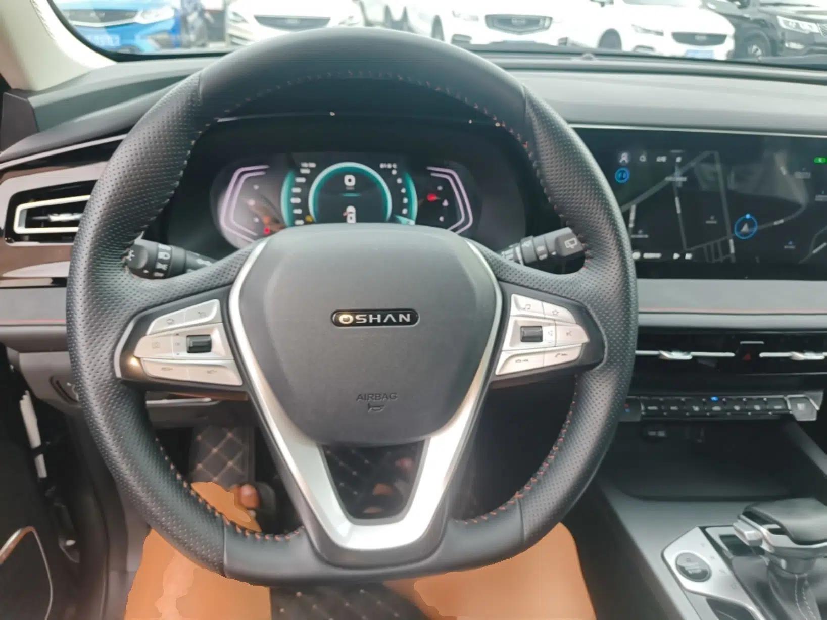 CHANGAN OSHAN X7 PLUS 2022 1.5T Blue Whale Edition Automatic Prestige Version — миниатюра 13