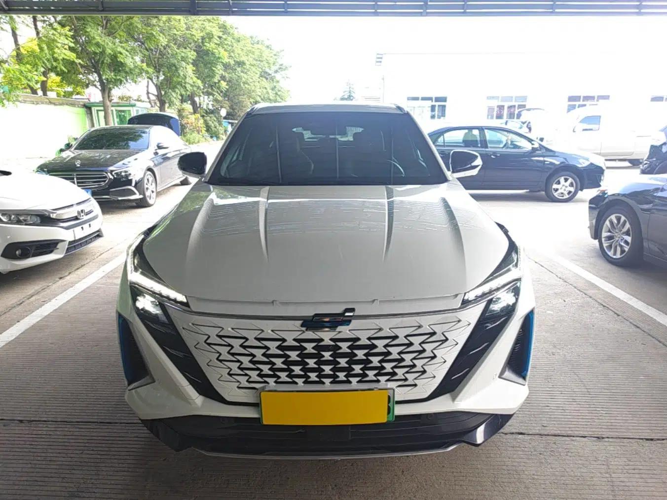 CHANGAN OSHAN Z6 New Energy 2023 ZhiDian iDD 150KM Flagship PLUS Smart Parking Edition — миниатюра 2