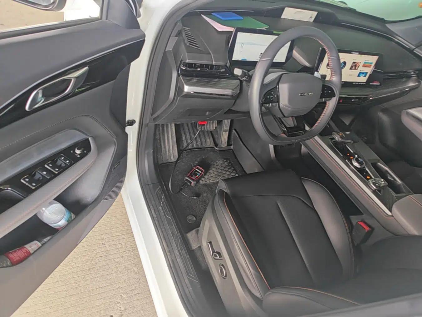 CHANGAN OSHAN Z6 New Energy 2023 ZhiDian iDD 150KM Flagship PLUS Smart Parking Edition — миниатюра 18
