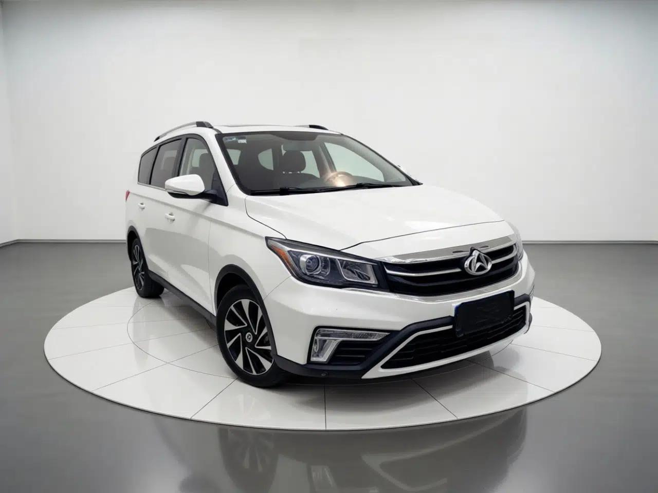 CHANGAN OSHAN A800 2017 1.6L Manual Luxury Model — миниатюра 2