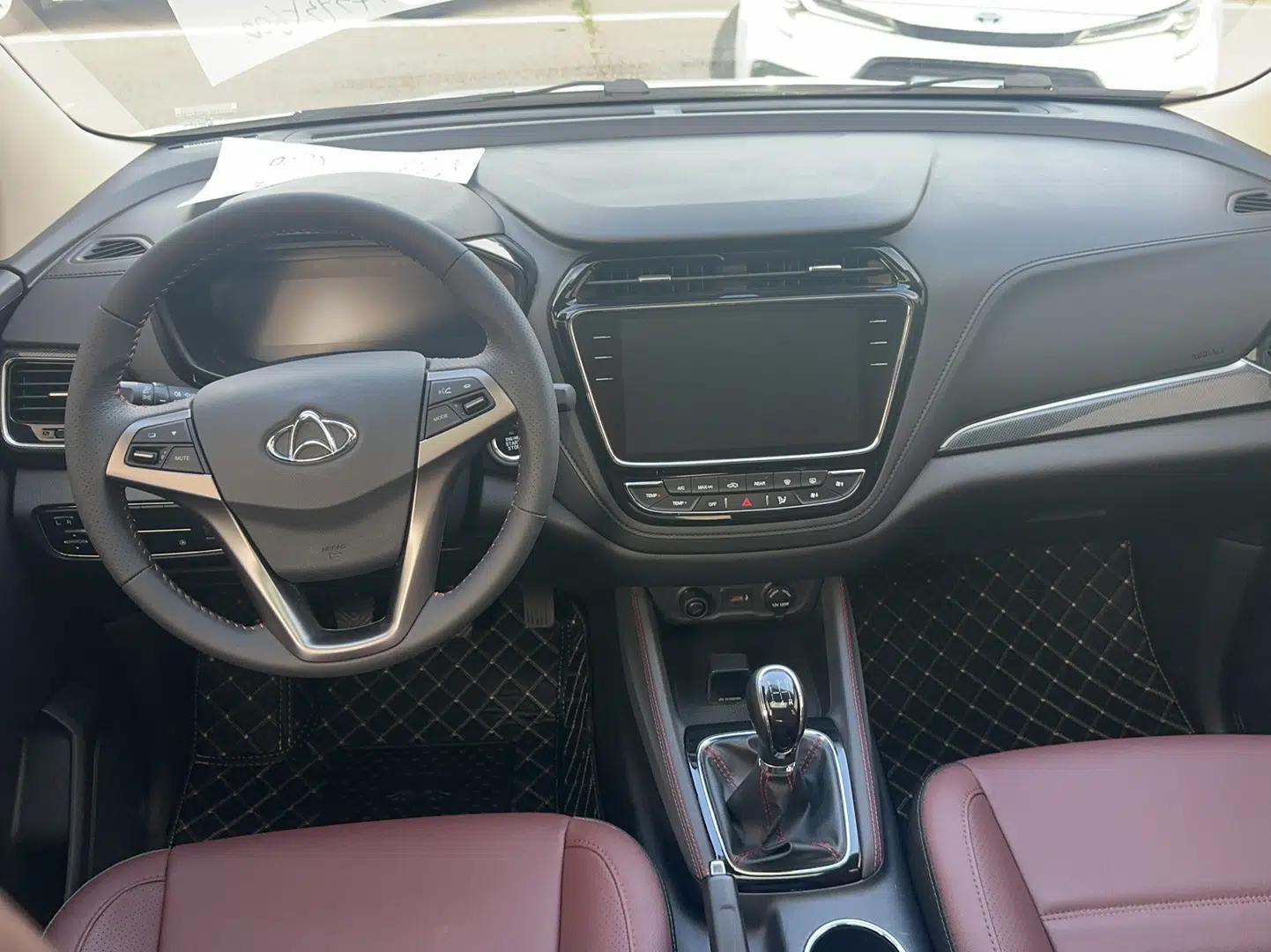 CHANGAN OSHAN A800 2017 1.6L Manual Luxury Model — миниатюра 12