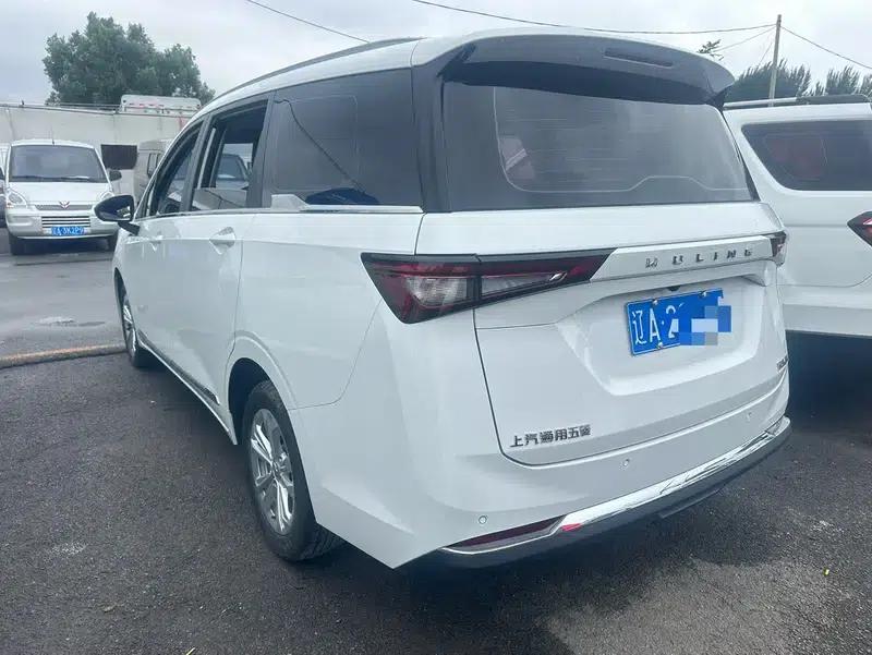 Wuling Jiachen 2022 1.5T Manual Comfort & Vitality Edition — миниатюра 4