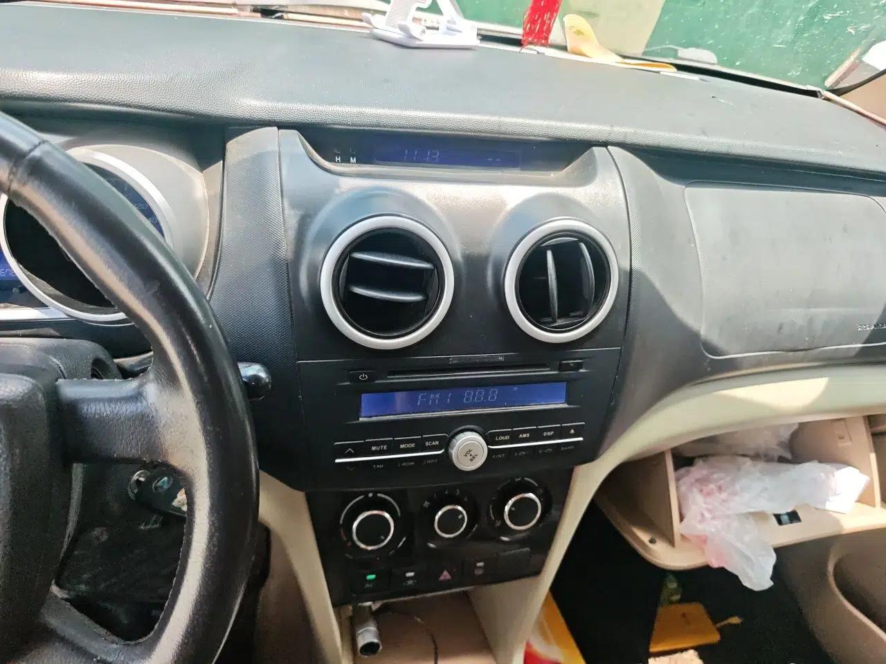 CHANGAN KAICHENG Ounuo S 2012 1.5L Luxury Model — миниатюра 13