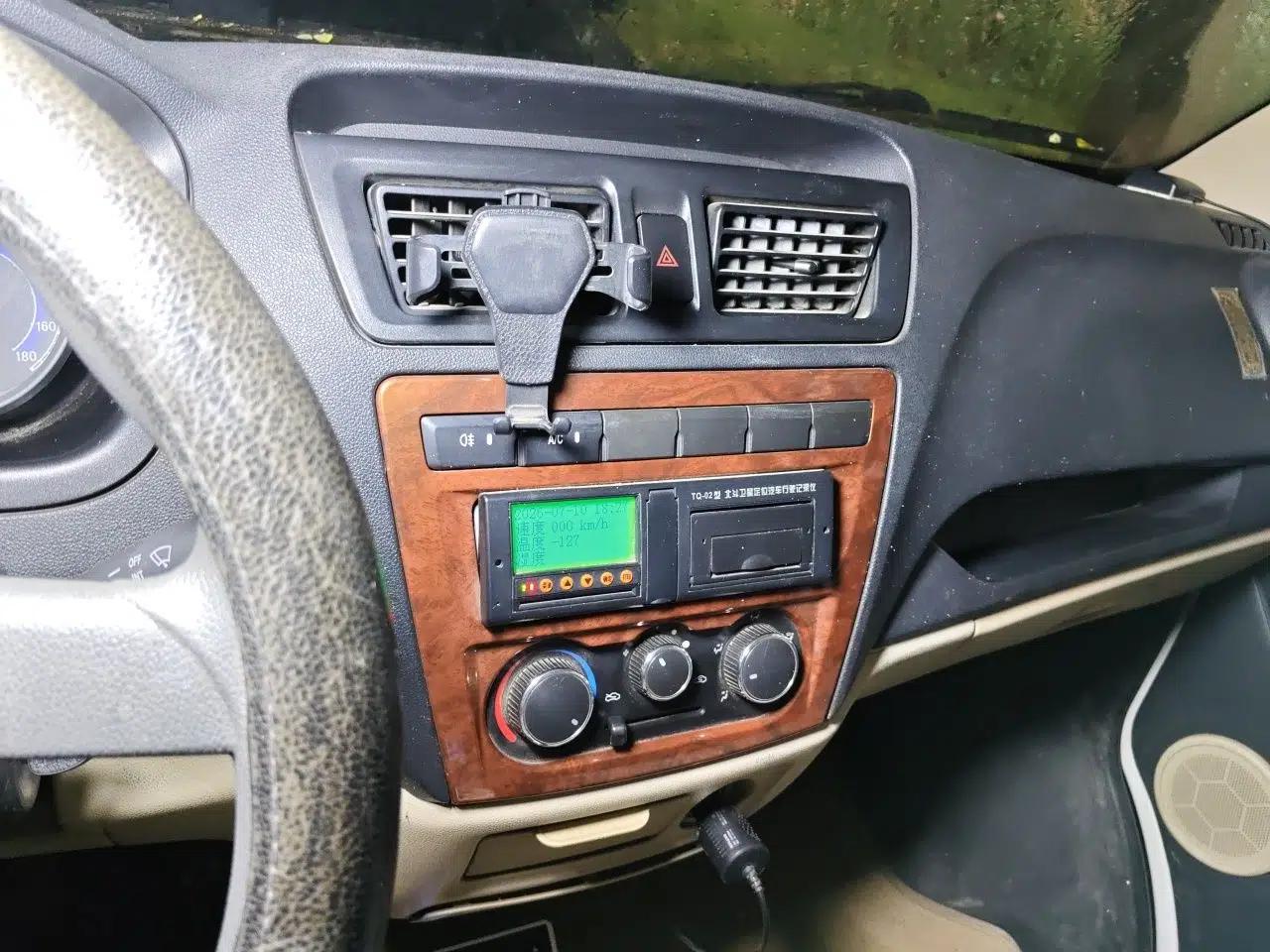CHANGAN KAICHENG Ruixing M80 2014 1.5L Comfort Model 4G15S — миниатюра 13