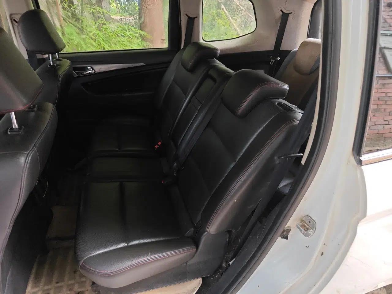CHANGAN KAICHENG Oushang A600 2016 1.5L Manual Luxury 7-Seater — миниатюра 17