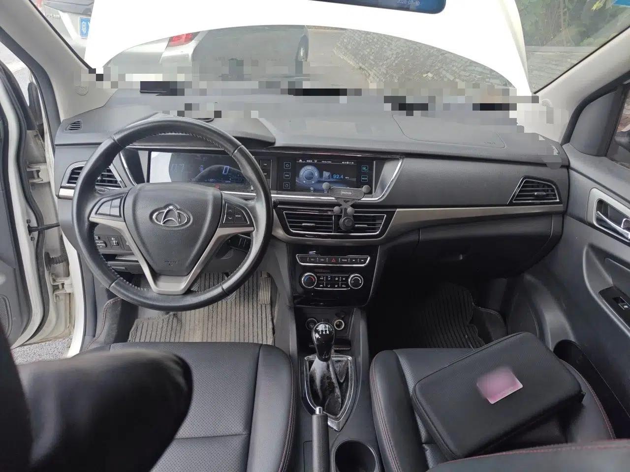 CHANGAN KAICHENG Oushang A600 2016 1.5L Manual Luxury 7-Seater — миниатюра 9