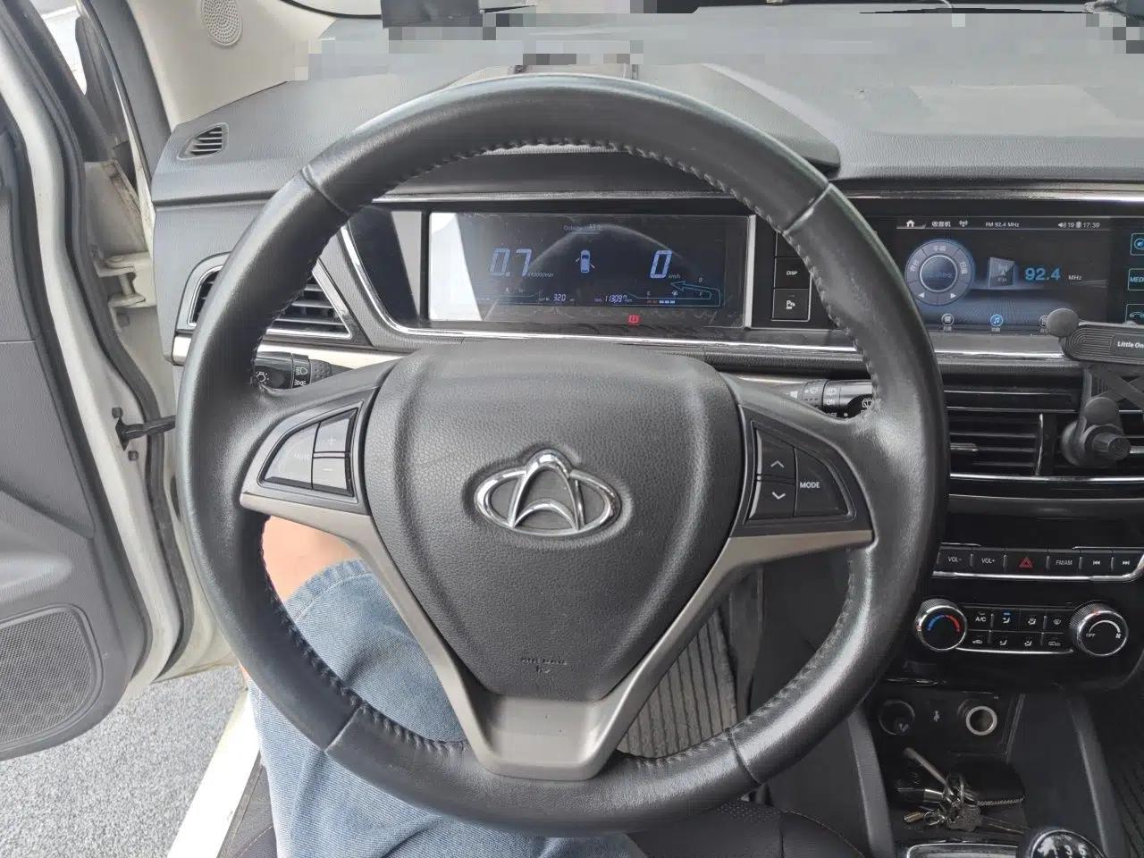 CHANGAN KAICHENG Oushang A600 2016 1.5L Manual Luxury 7-Seater — миниатюра 10