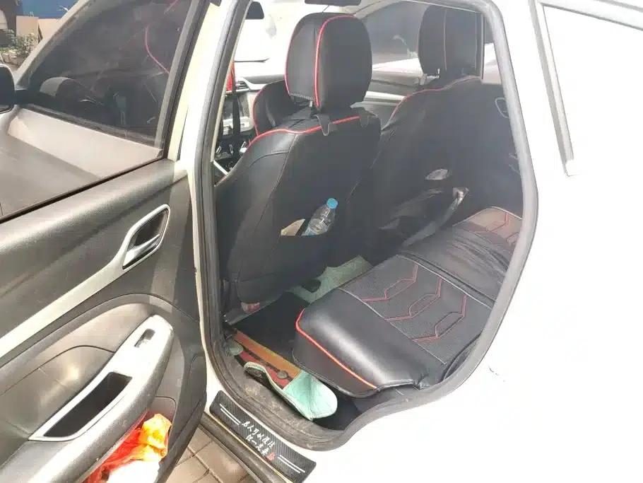 MG ZS 2019 1.5L Manual 65-inch Panoramic Sunroof Global Edition (China VI Emission Standard) — миниатюра 11