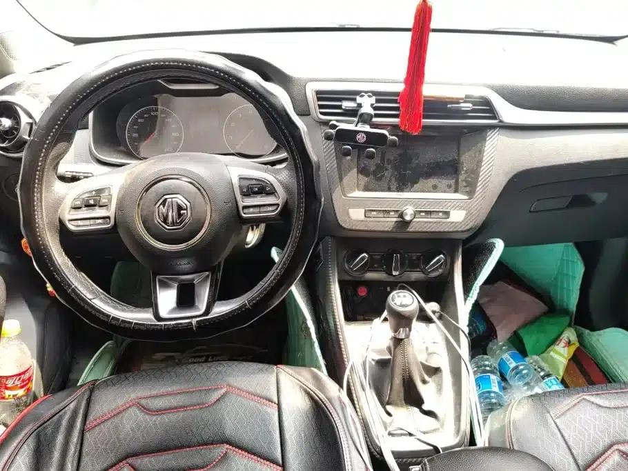 MG ZS 2019 1.5L Manual 65-inch Panoramic Sunroof Global Edition (China VI Emission Standard) — миниатюра 12