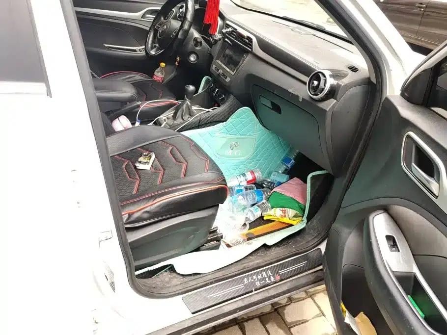 MG ZS 2019 1.5L Manual 65-inch Panoramic Sunroof Global Edition (China VI Emission Standard) — миниатюра 8