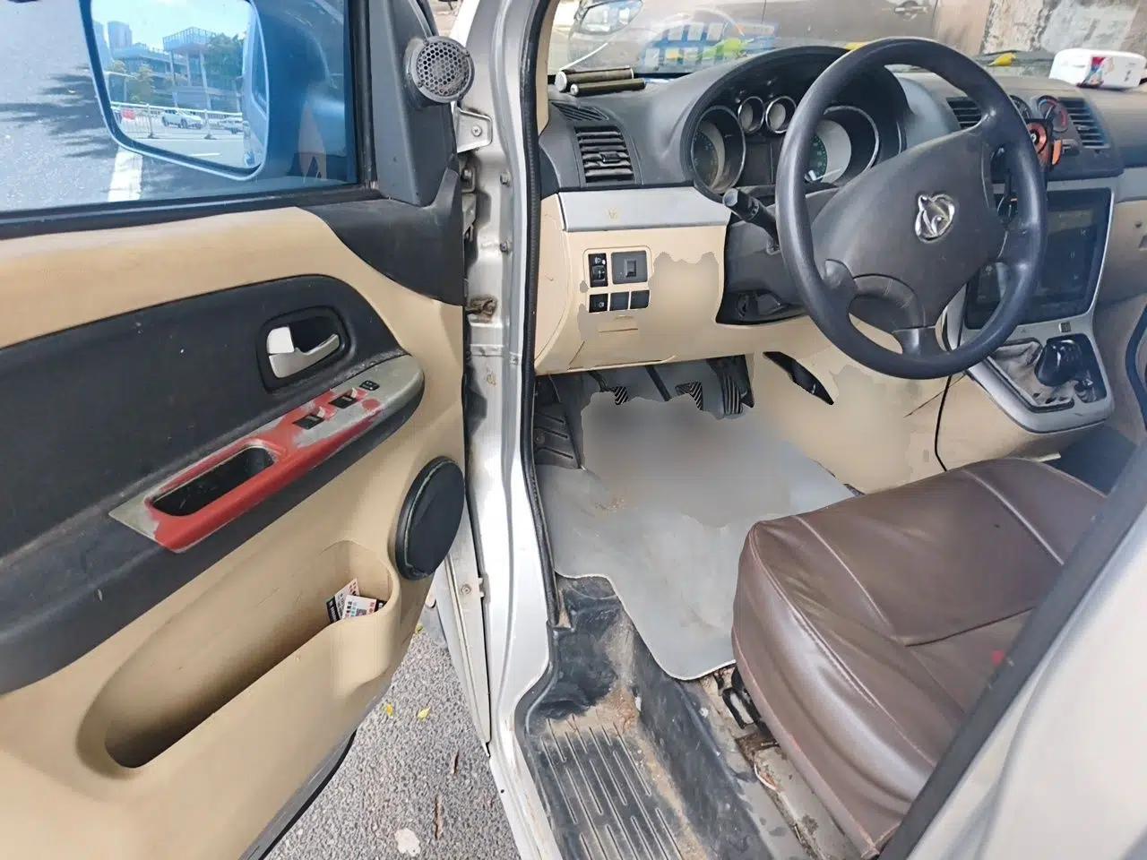CHANGAN KAICHENG Ruixing M90 2017 2.0L Value Edition 6-Seater Hatchback 4G94S — миниатюра 16