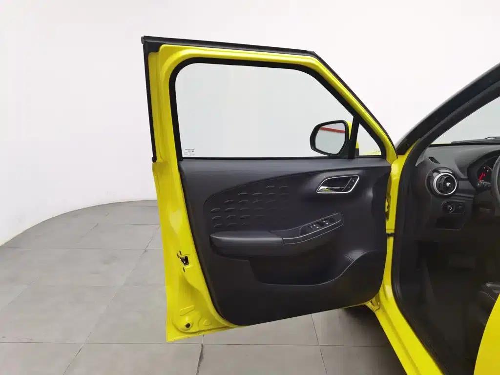 MG3 2017 1.5L Automatic Intelligent Elite Edition — миниатюра 8