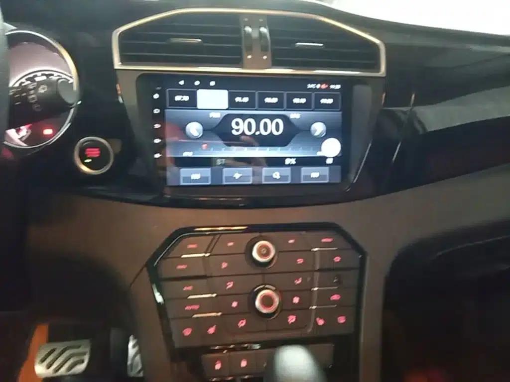 2016 GS 2.0TGI TST 4WD Flagship Edition — миниатюра 13