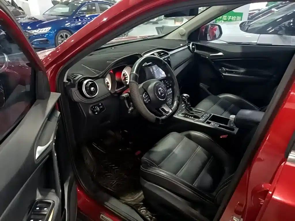2017 GS 30T Automatic Premium Edition — миниатюра 16
