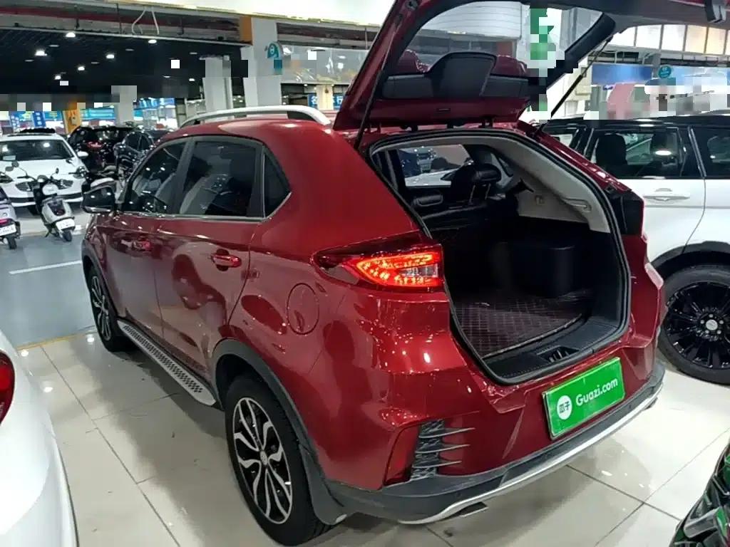 2017 GS 30T Automatic Premium Edition — миниатюра 5