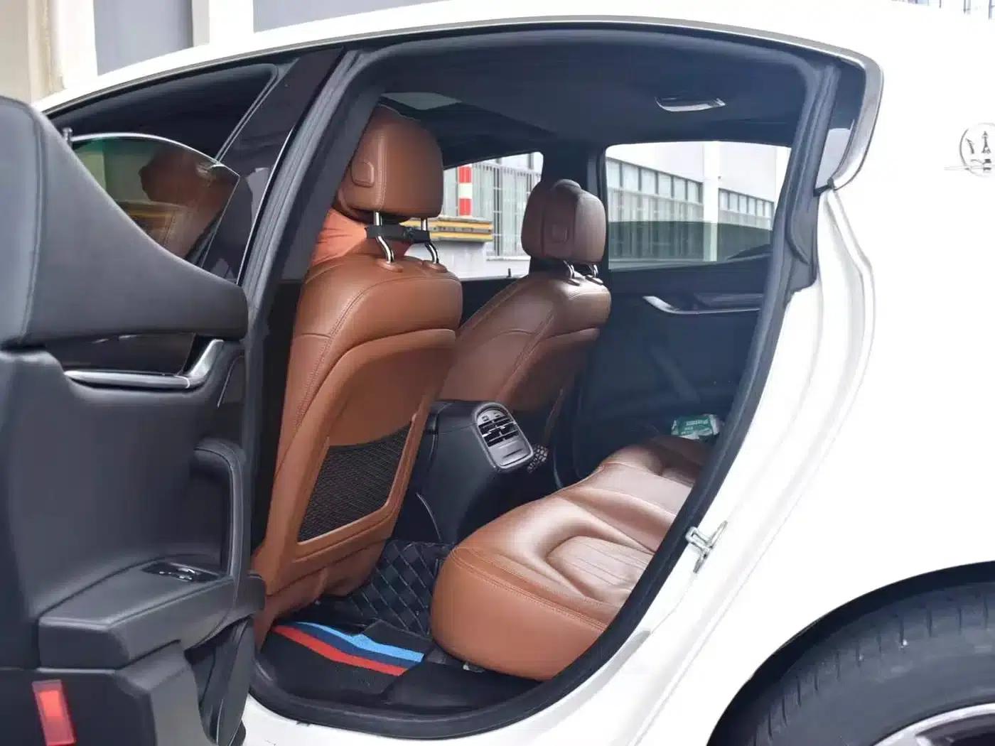 2014 Ghibli 3.0T Standard Edition — миниатюра 7