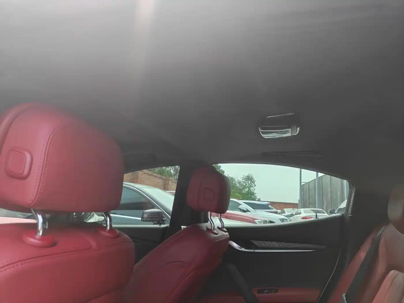 2014 Ghibli 3.0T Standard Edition — миниатюра 13