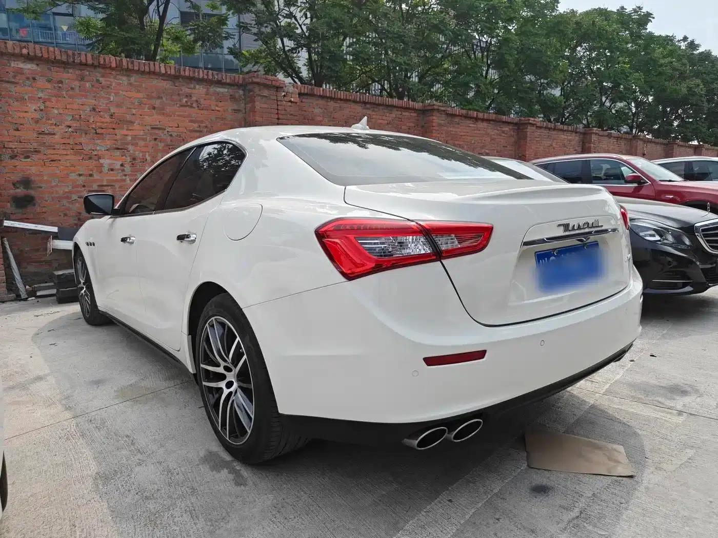 2014 Ghibli 3.0T Standard Edition — миниатюра 17