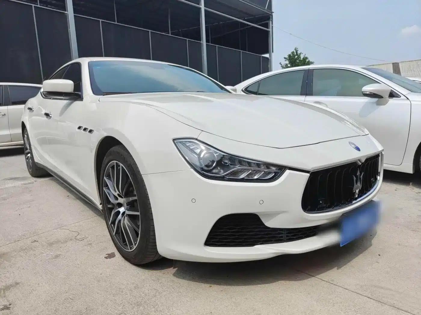 2014 Ghibli 3.0T Standard Edition — миниатюра 3