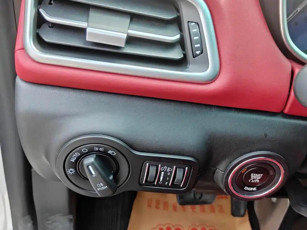 2014 Ghibli 3.0T Standard Edition — миниатюра 6