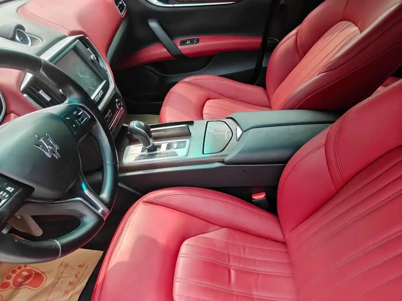 2014 Ghibli 3.0T Standard Edition — миниатюра 10