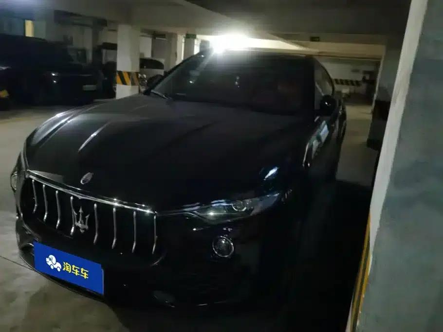 2018 Levante 3.0T Classic Edition — миниатюра 1