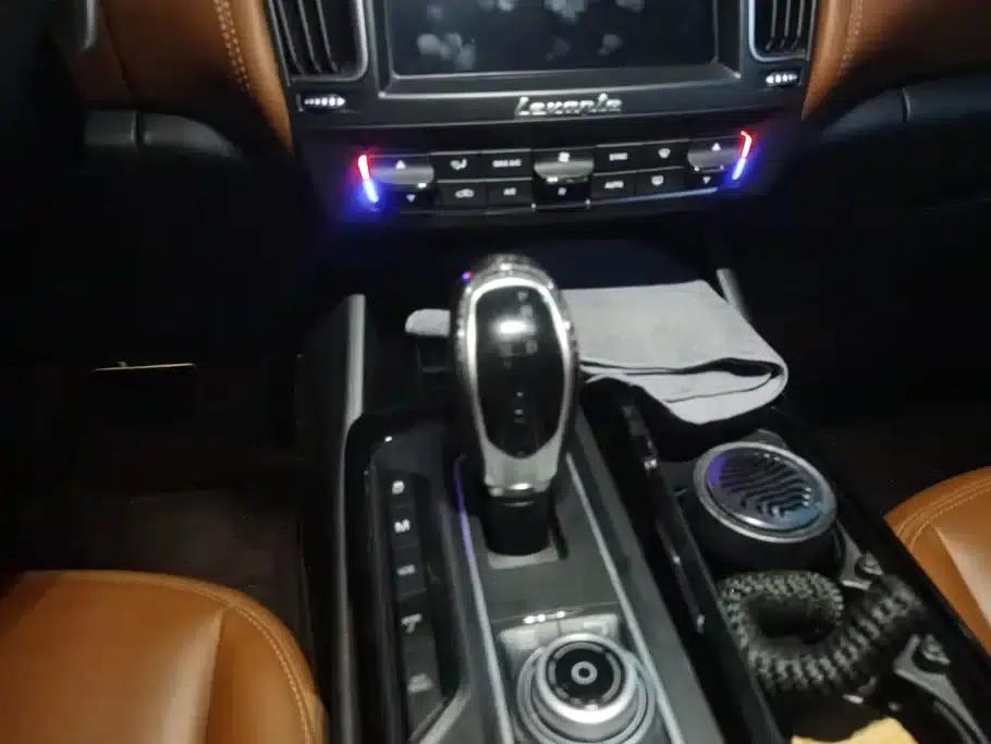 2018 Levante 3.0T Classic Edition — миниатюра 16