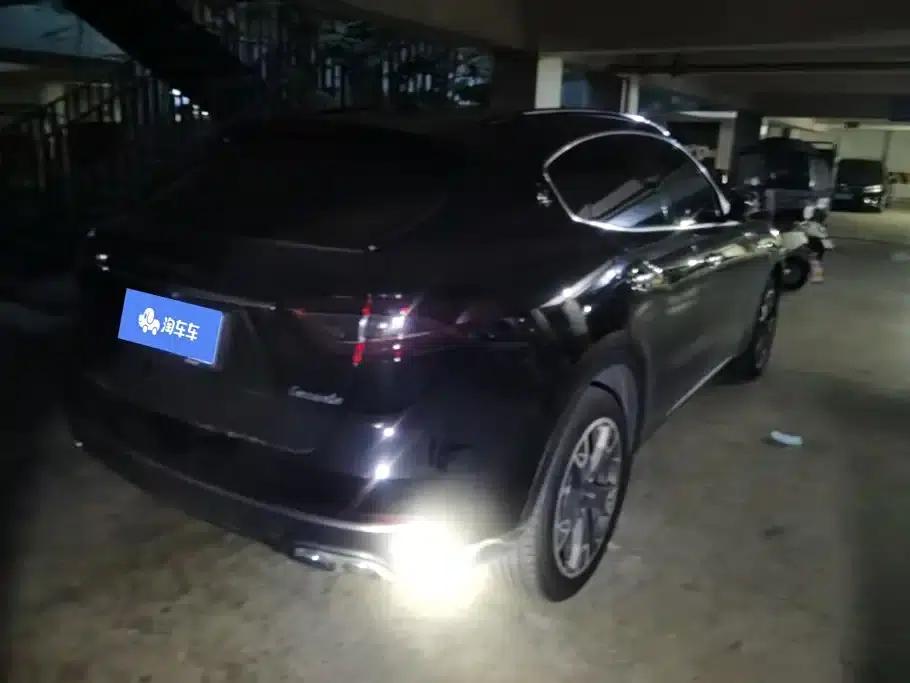 2018 Levante 3.0T Classic Edition — миниатюра 3