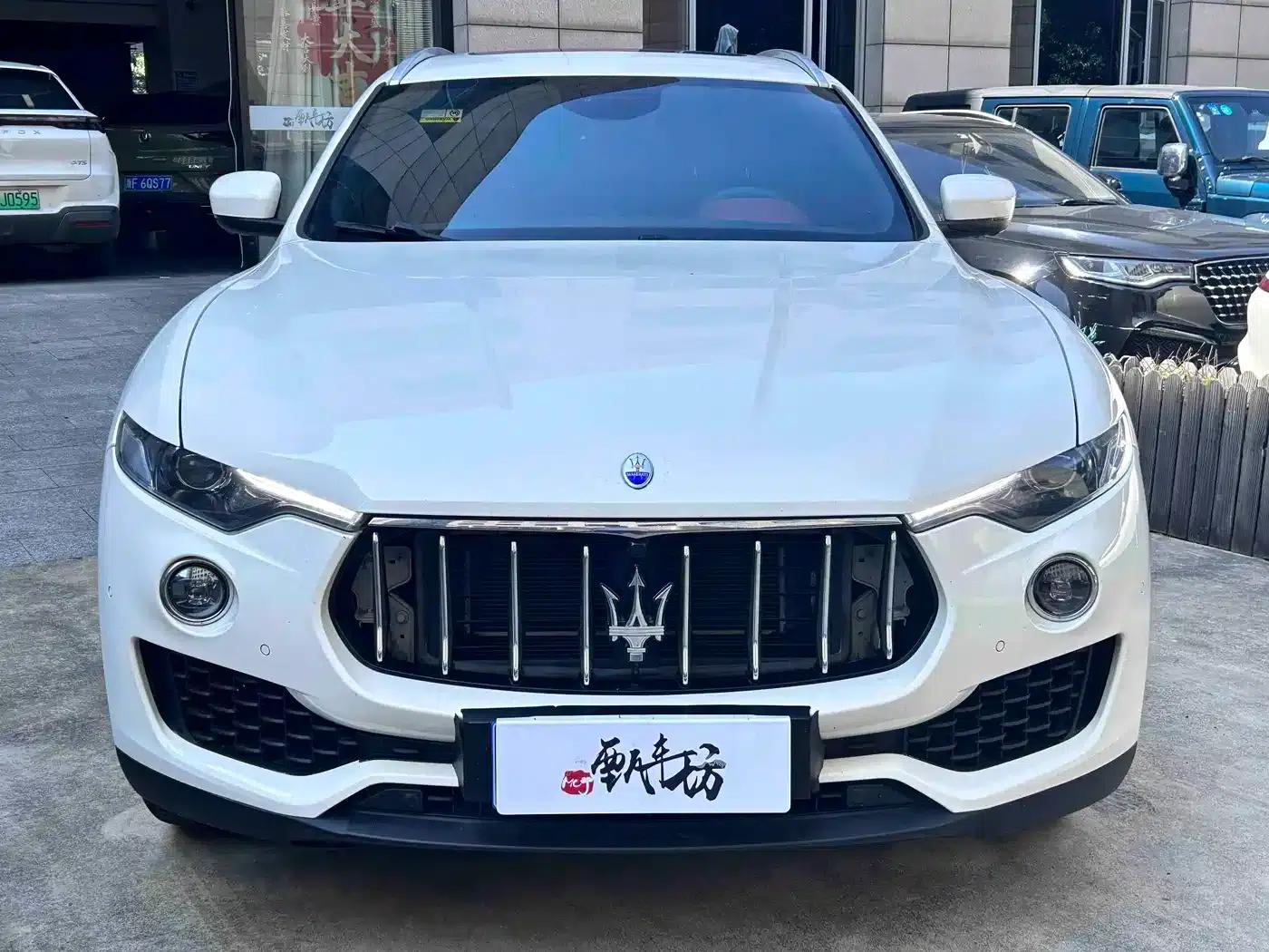 2018 Levante 3.0T Classic Edition — миниатюра 2
