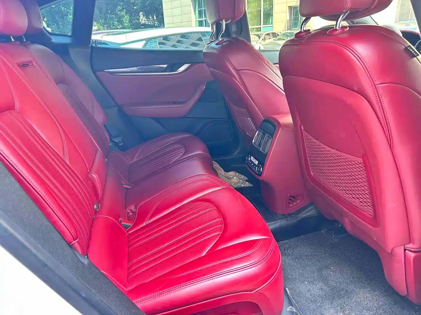 2018 Levante 3.0T Classic Edition — миниатюра 18