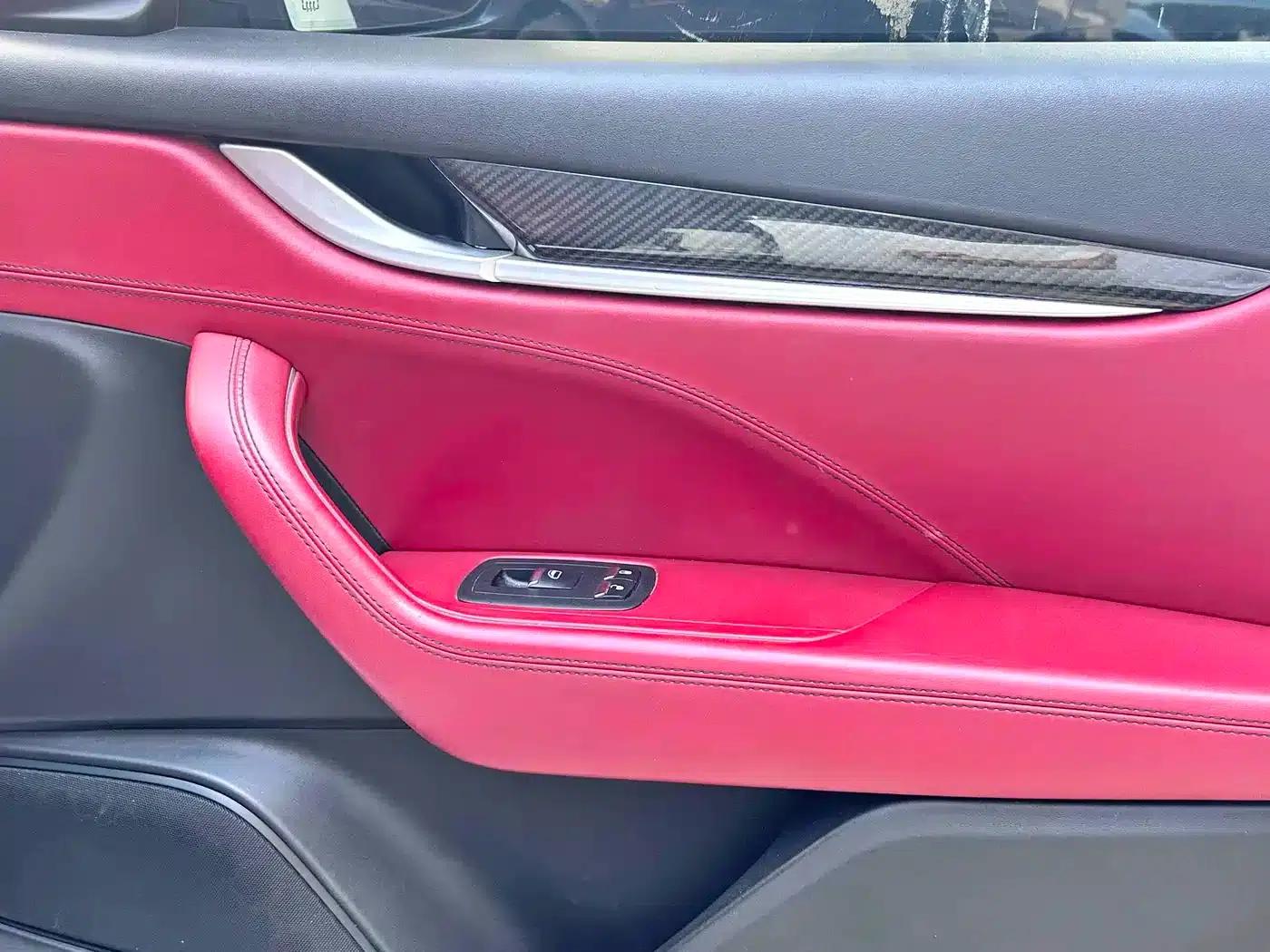 2018 Levante 3.0T Classic Edition — миниатюра 5
