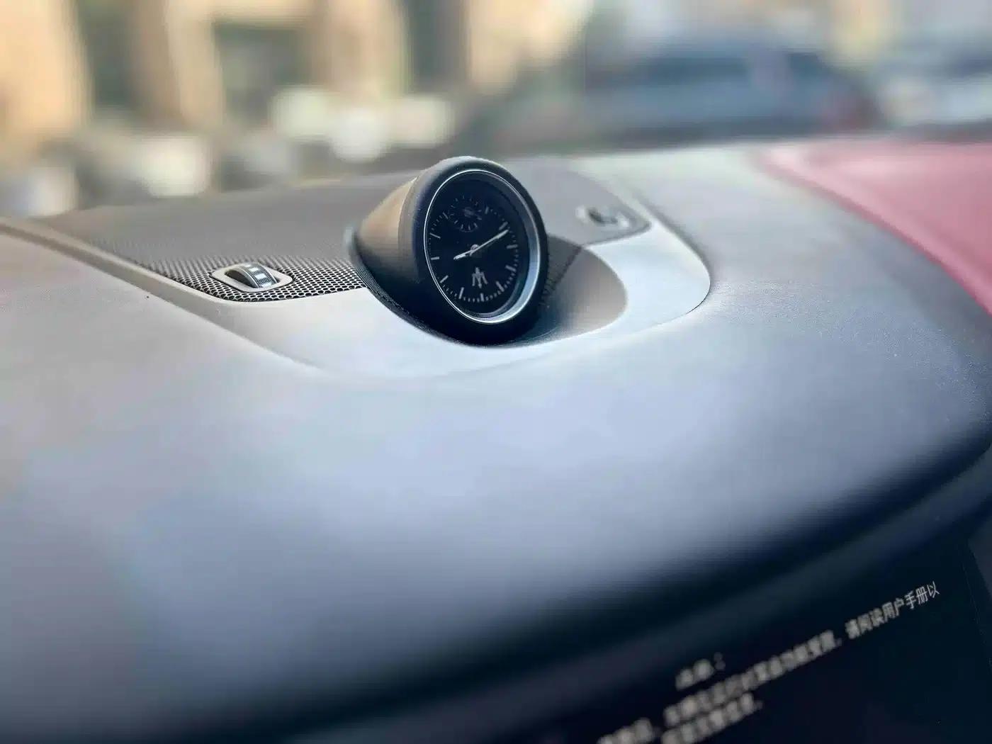 2018 Levante 3.0T Classic Edition — миниатюра 10