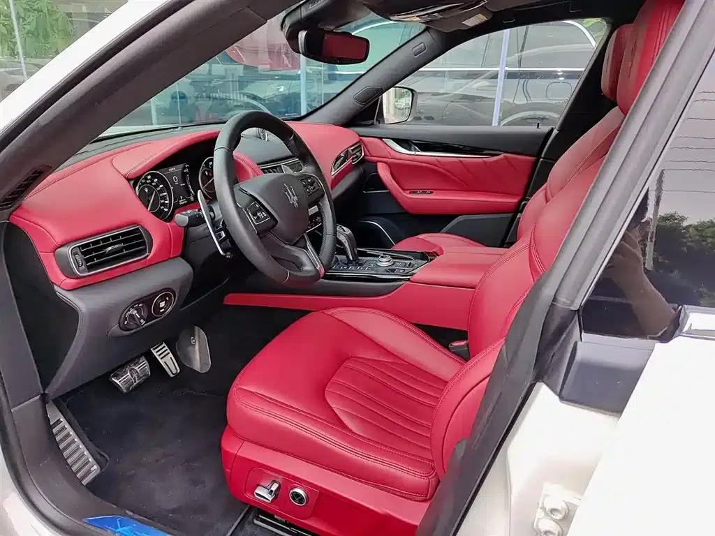 2022 Levante 2.0T GT Sport Edition — миниатюра 7