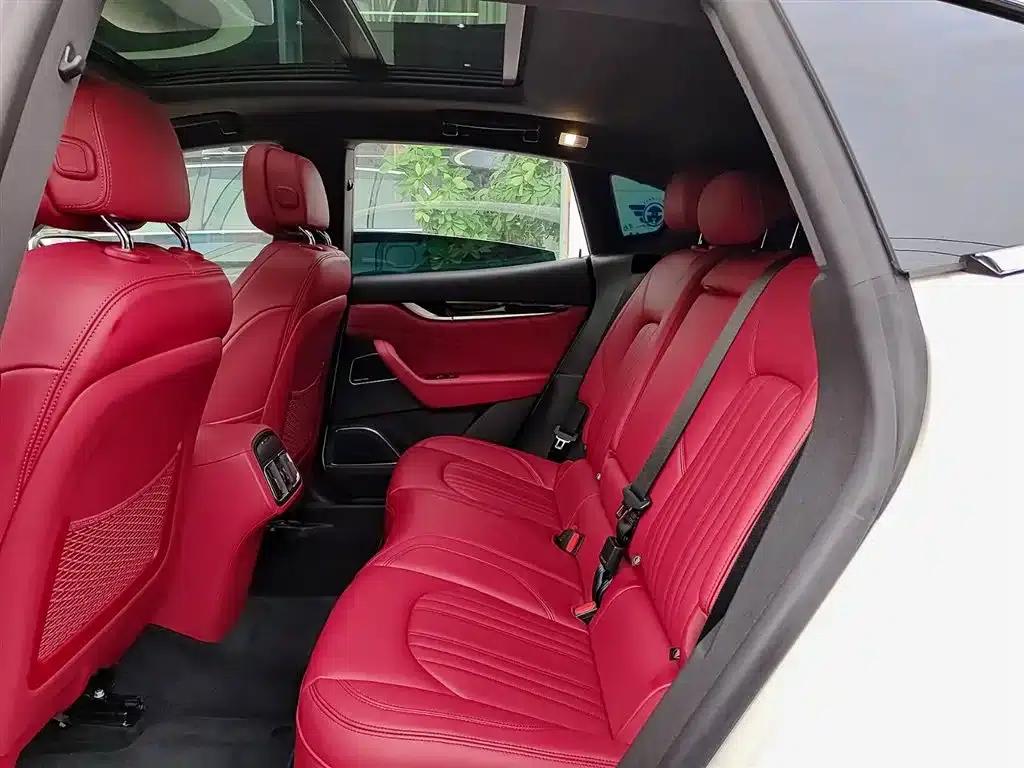 2022 Levante 2.0T GT Sport Edition — миниатюра 8