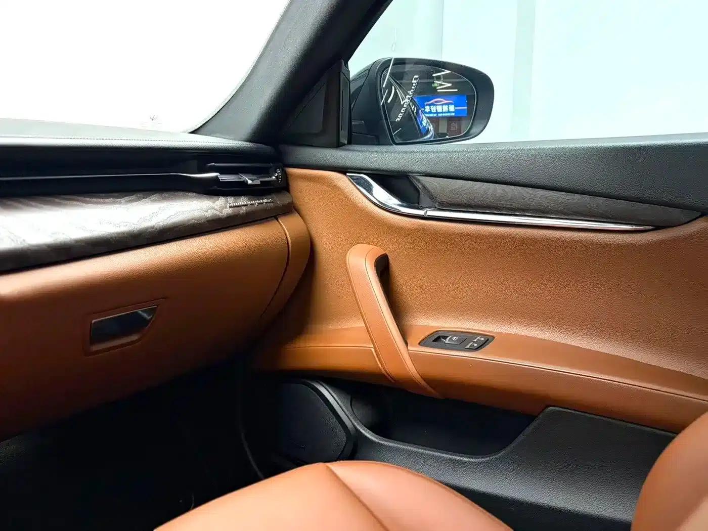 2018 Quattroporte 3.0T Standard Edition — миниатюра 9