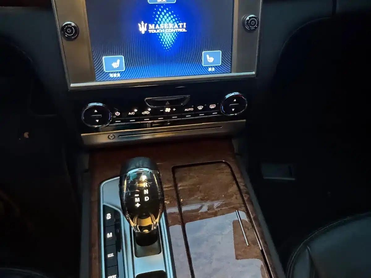 Presidential Edition 2013 3.0T Standard Edition — миниатюра 7