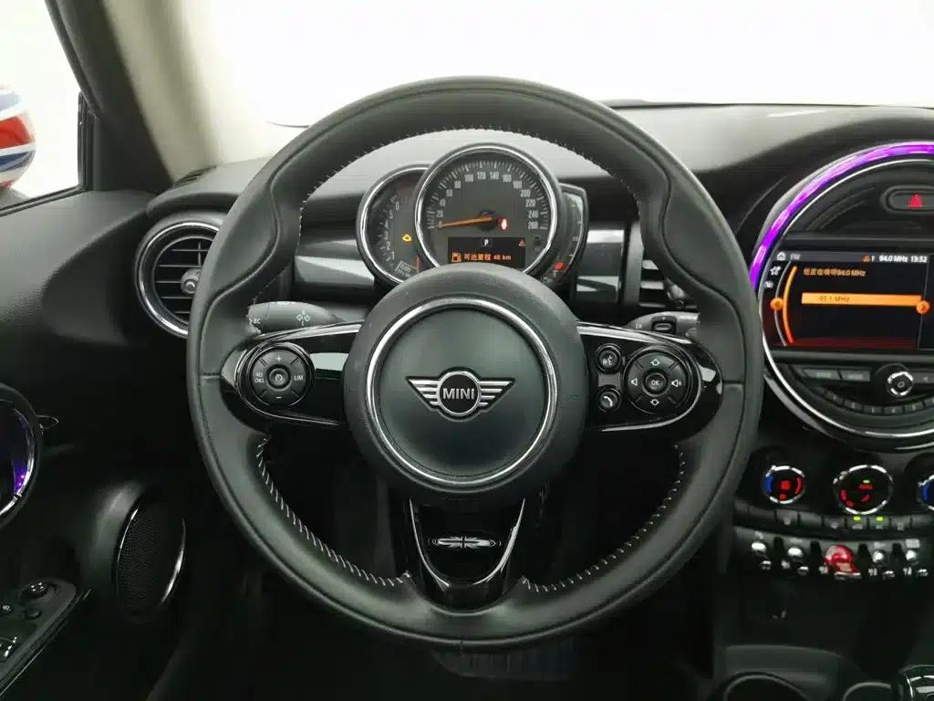 MINI 2019 1.5T COOPER Artist — миниатюра 11