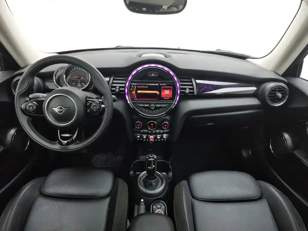 MINI 2019 1.5T COOPER Artist — миниатюра 5