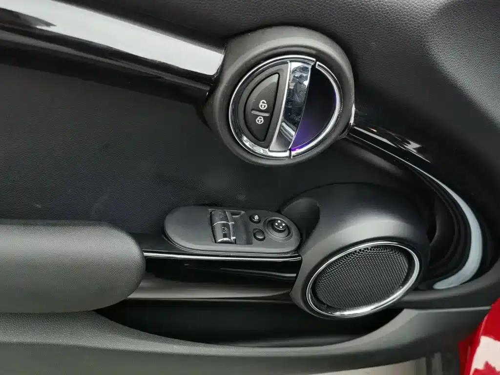 MINI 2019 1.5T COOPER Artist — миниатюра 9