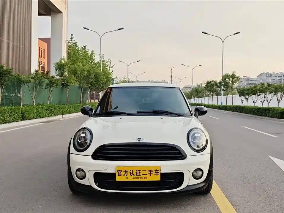 MINI 2013 1.6L ONE Limited Edition - First Model — миниатюра 12