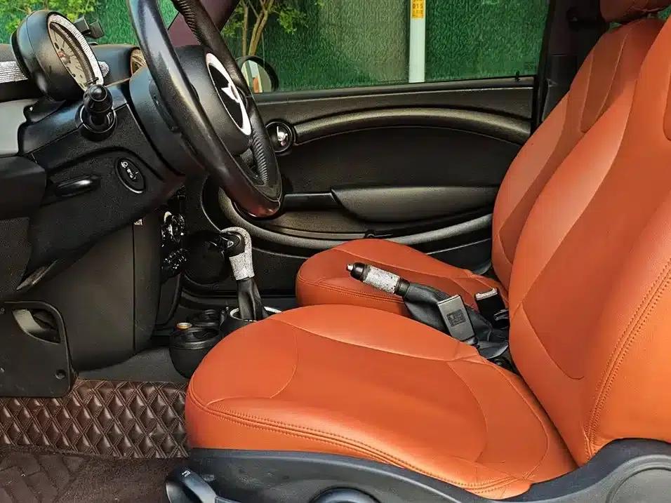 MINI 2013 1.6L ONE Limited Edition - First Model — миниатюра 8