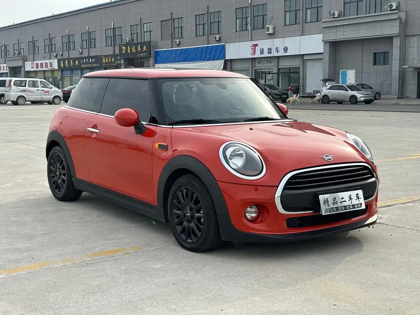 2018 MINI 1.5T ONE PLUS — миниатюра 3