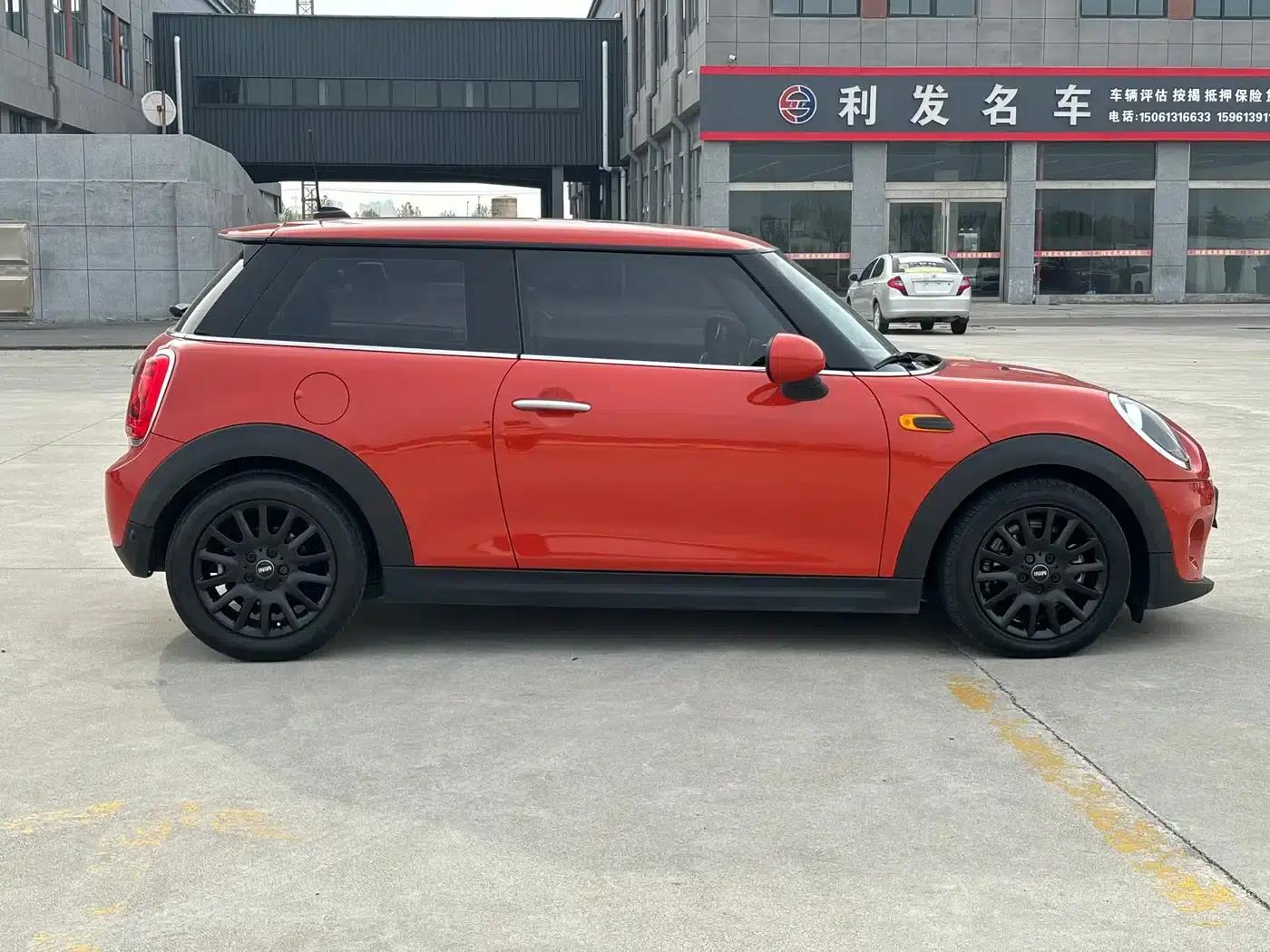 2018 MINI 1.5T ONE PLUS — миниатюра 4