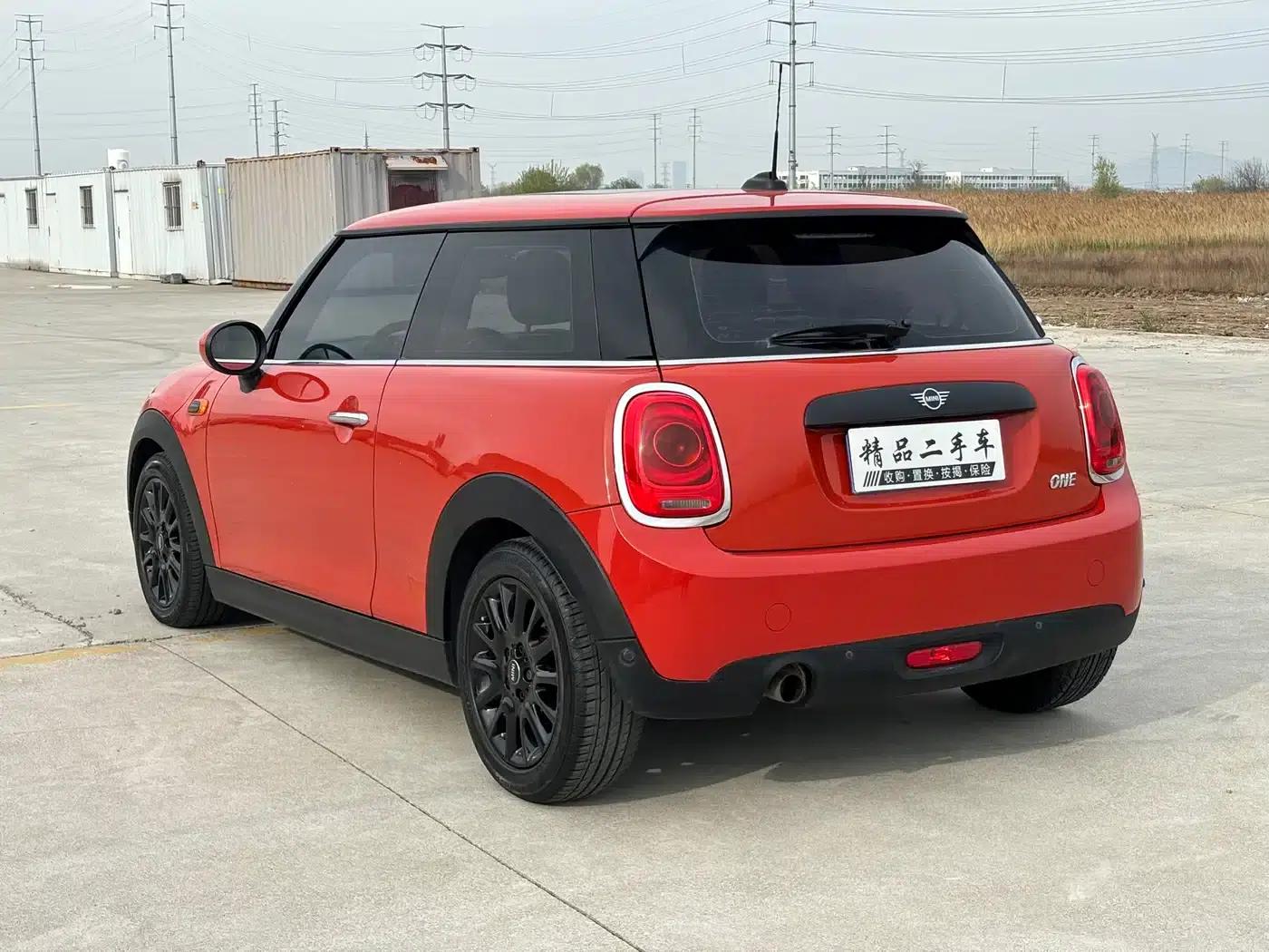 2018 MINI 1.5T ONE PLUS — миниатюра 7