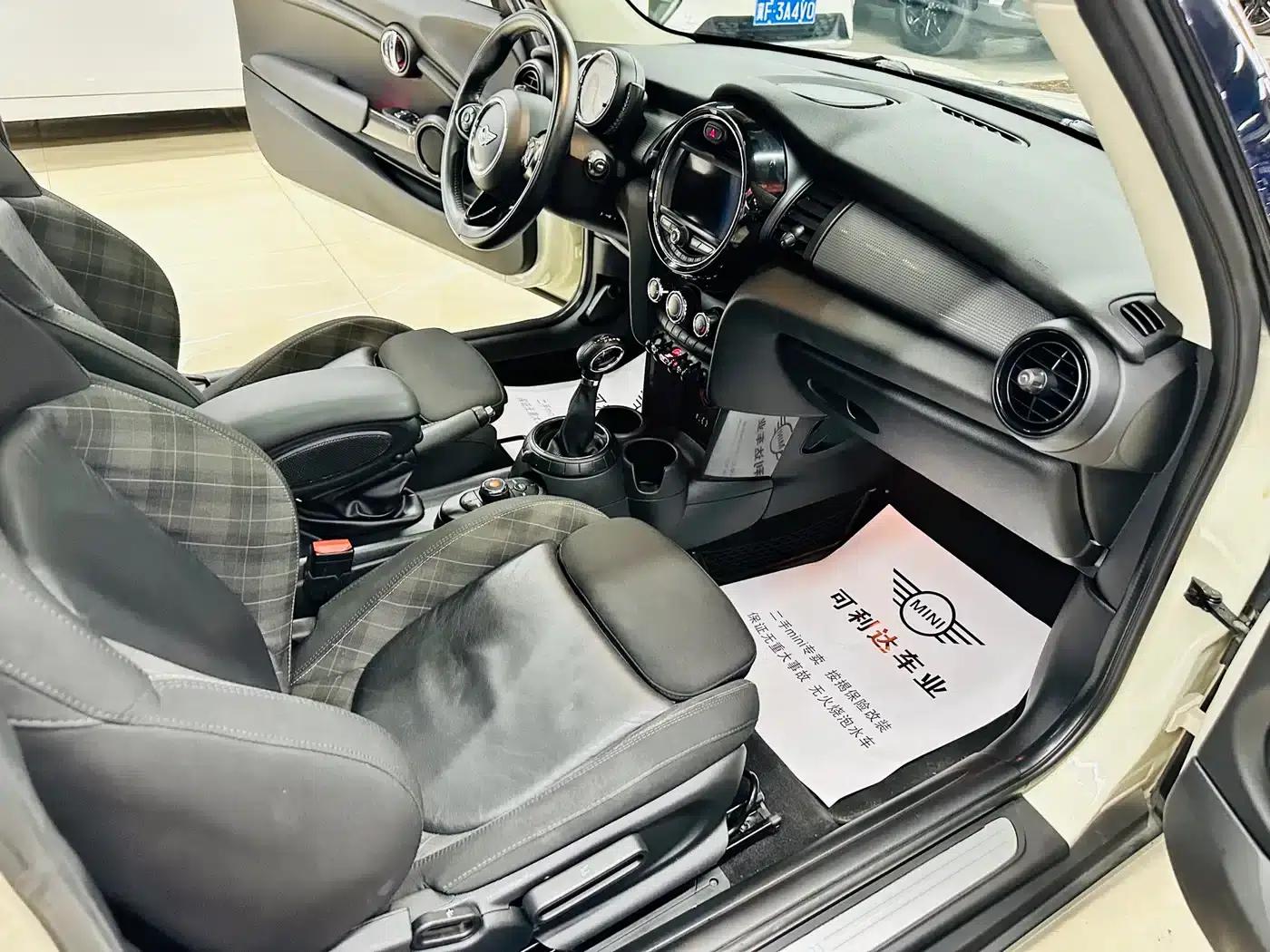 2016 MINI 1.5T COOPER — миниатюра 14