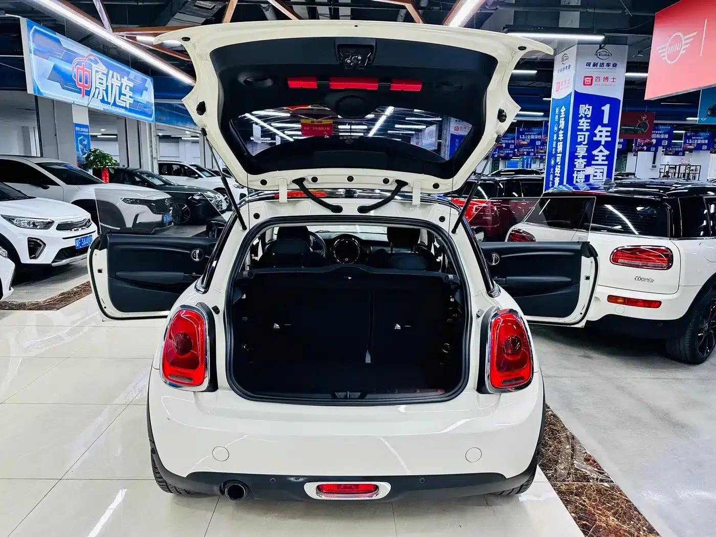 2016 MINI 1.5T COOPER — миниатюра 19