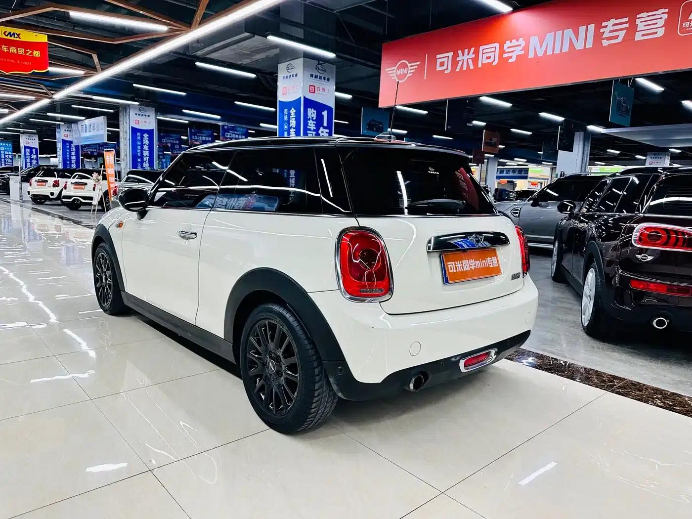 2016 MINI 1.5T COOPER — миниатюра 3