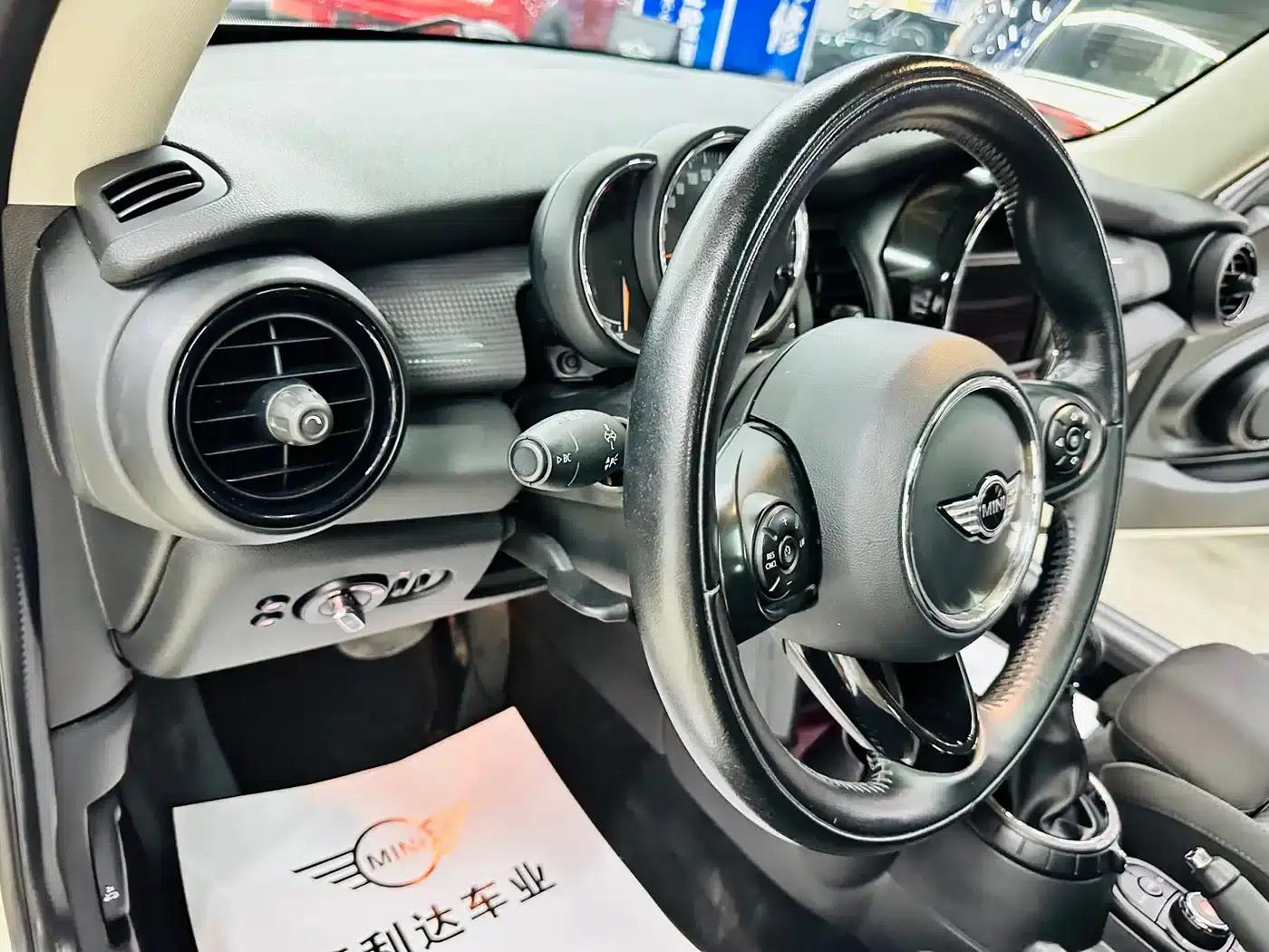 2016 MINI 1.5T COOPER — миниатюра 25