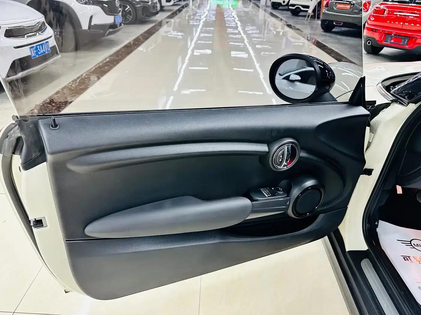 2016 MINI 1.5T COOPER — миниатюра 26